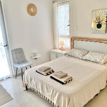 Boho Bay Apartment Akanthou Exteriér fotografie
